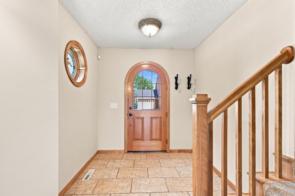 11649 Laketowne View, Albertville, MN 55301 — photo 2