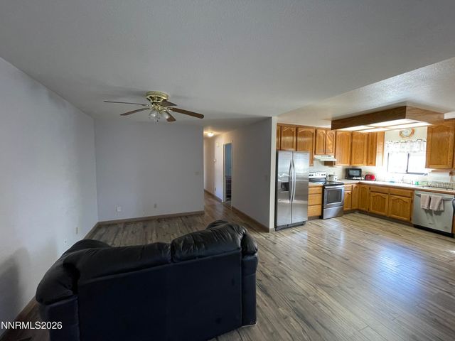 321 S West Street, Yerington, NV 89447