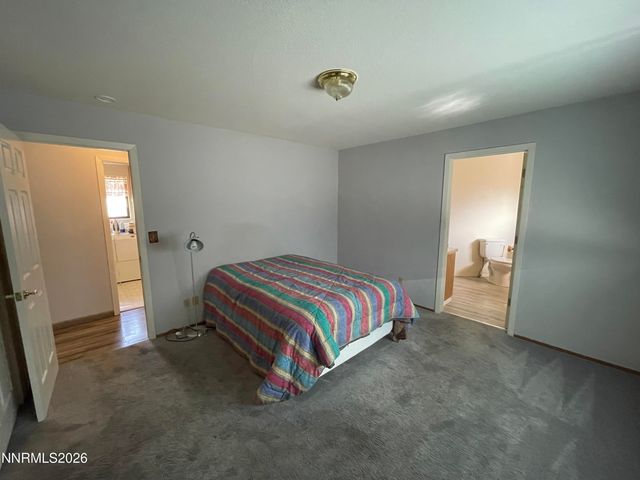 321 S West Street, Yerington, NV 89447