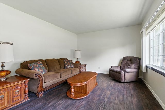 4401 N Best Rd, Spokane Valley, WA 99216