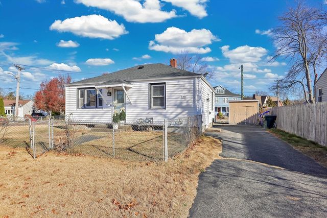 232 East St, Springfield, MA 01104