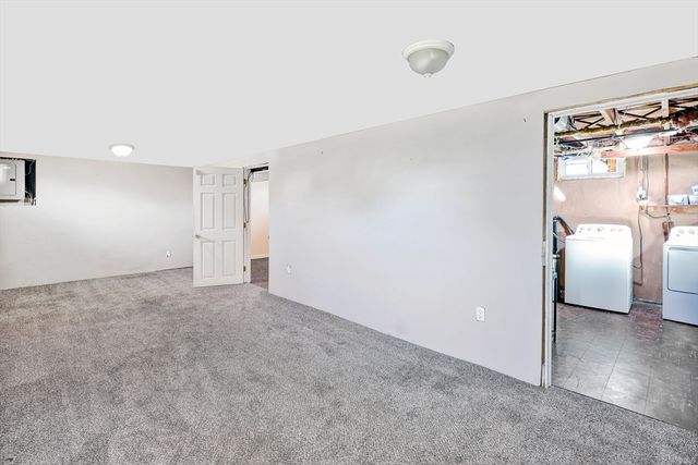 232 East St, Springfield, MA 01104