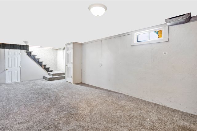 232 East St, Springfield, MA 01104