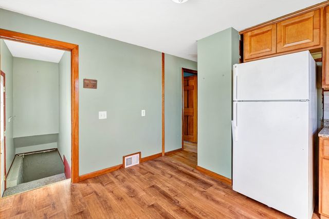 232 East St, Springfield, MA 01104