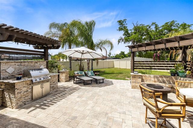 705 PRIMROSE WILLOW WAY, Apopka, FL 32712