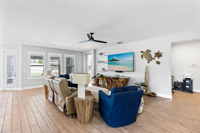 705 PRIMROSE WILLOW WAY, Apopka, FL 32712