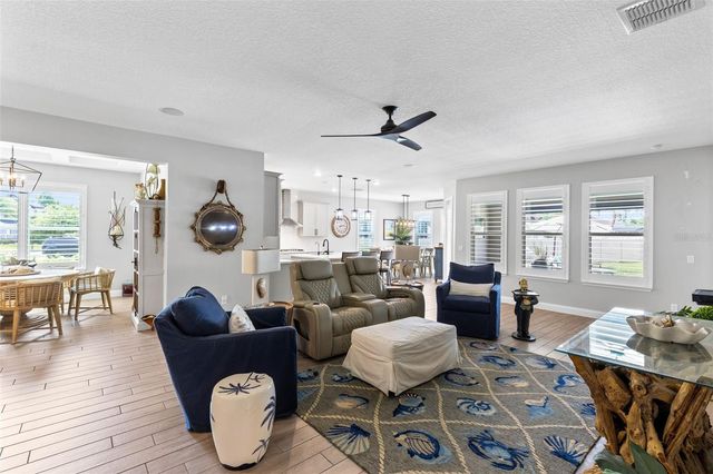 705 PRIMROSE WILLOW WAY, Apopka, FL 32712