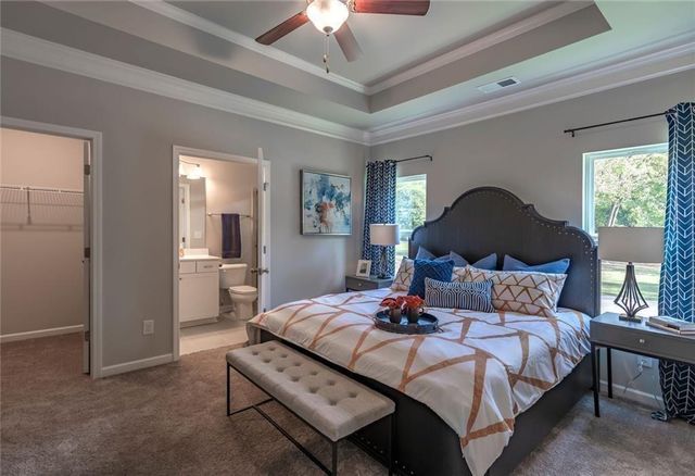 157 Red Oak Lane, Calhoun, GA 30701