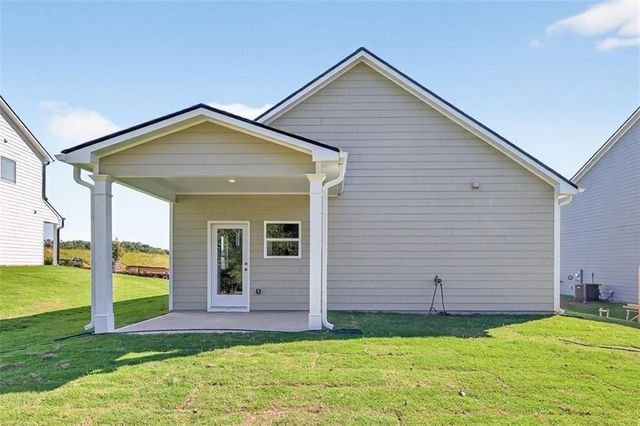 157 Red Oak Lane, Calhoun, GA 30701