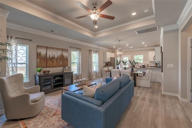 157 Red Oak Lane, Calhoun, GA 30701