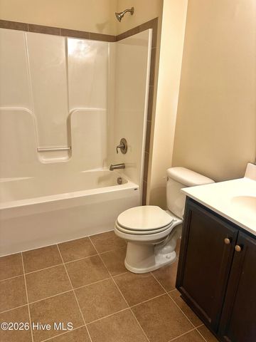 301 Old Snap Dragon Court, Jacksonville, NC 28546