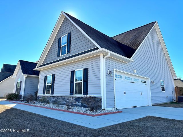 301 Old Snap Dragon Court, Jacksonville, NC 28546