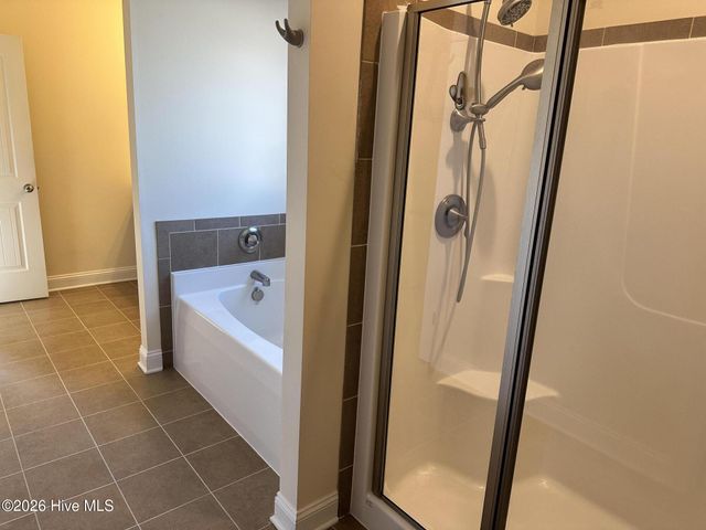 301 Old Snap Dragon Court, Jacksonville, NC 28546