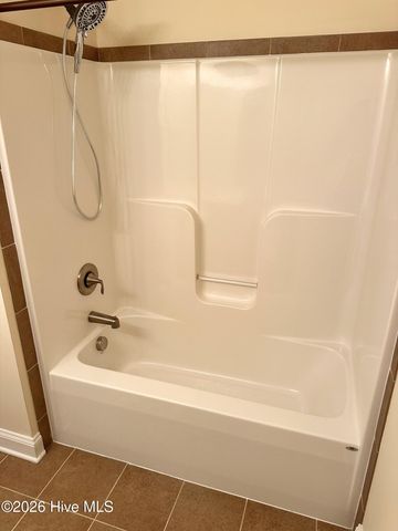 301 Old Snap Dragon Court, Jacksonville, NC 28546