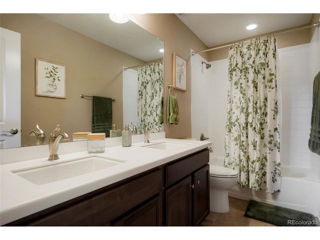 6040 Clover Ridge Cir, Castle Rock, CO 80104