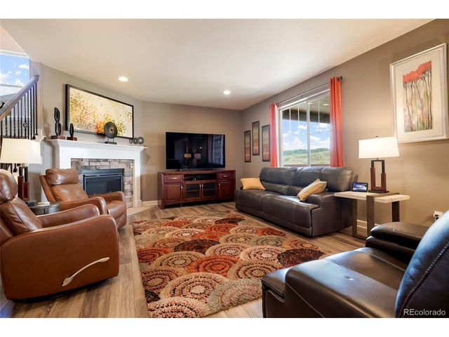6040 Clover Ridge Cir, Castle Rock, CO 80104