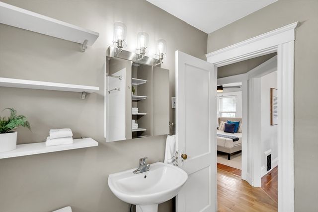 419 Belgrade Ave 2, Boston, MA 02132
