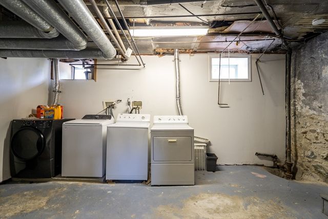419 Belgrade Ave 2, Boston, MA 02132