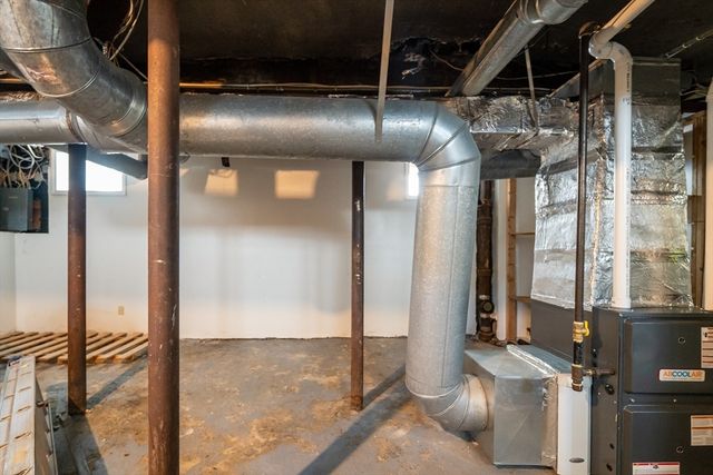 419 Belgrade Ave 2, Boston, MA 02132