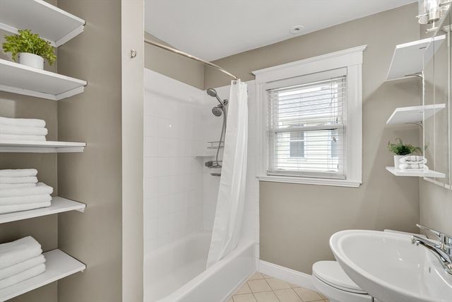 419 Belgrade Ave 2, Boston, MA 02132