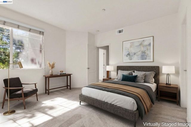 10863 Packard St 157, Oakland, CA 94603