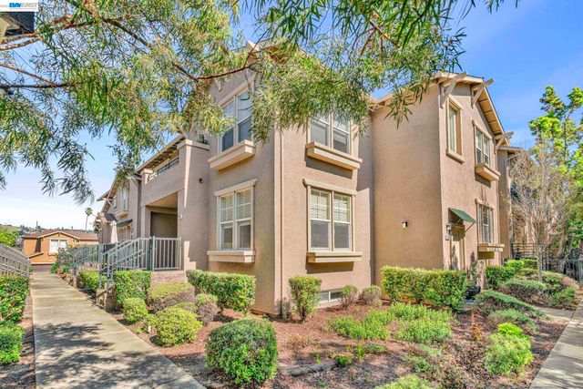 10863 Packard St 157, Oakland, CA 94603