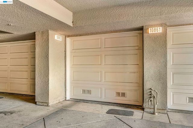 10863 Packard St 157, Oakland, CA 94603