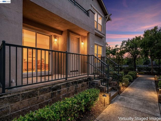 10863 Packard St 157, Oakland, CA 94603