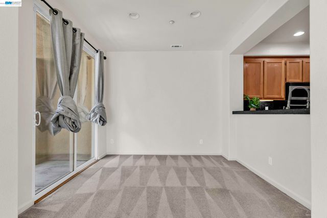 10863 Packard St 157, Oakland, CA 94603