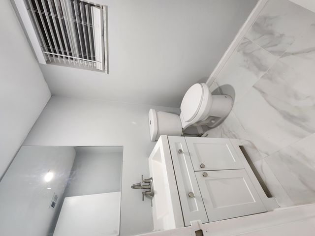 485 N Pine Island Road A204, Plantation, FL 33324