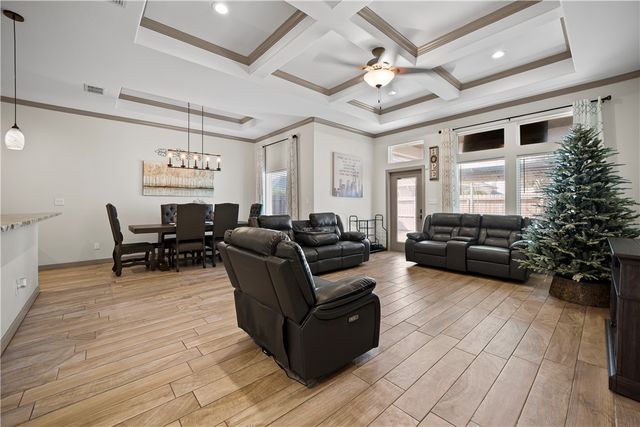 7233 Latitude St, Corpus Christi, TX 78414