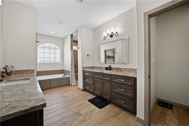 7233 Latitude St, Corpus Christi, TX 78414