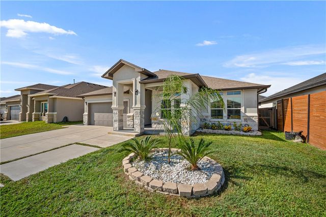 7233 Latitude St, Corpus Christi, TX 78414
