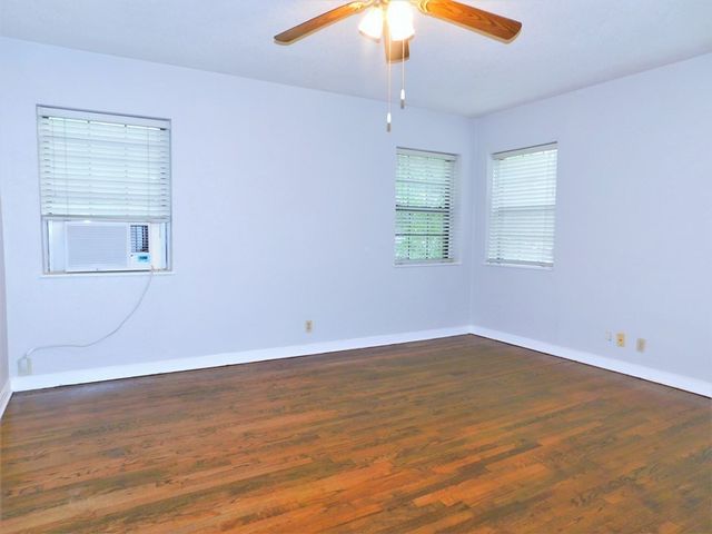 1010 Denton Street, Denton, TX 76201