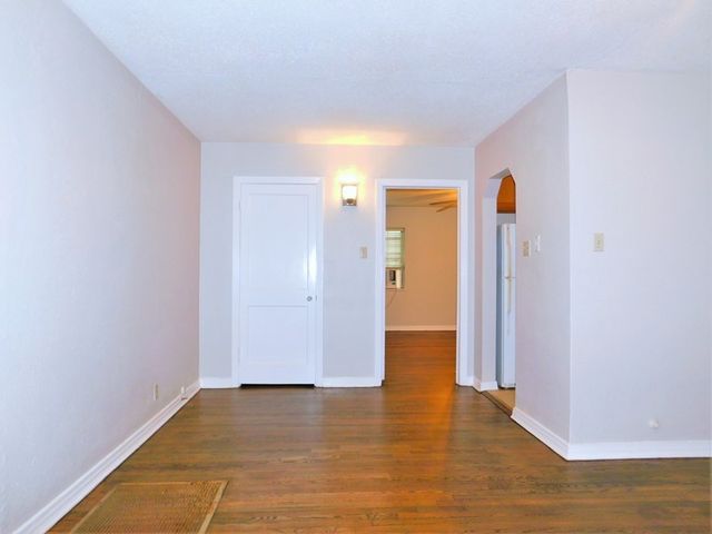 1010 Denton Street, Denton, TX 76201