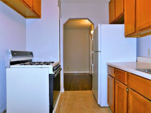 1010 Denton Street, Denton, TX 76201