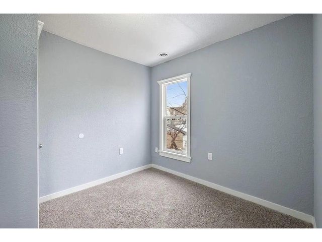 2723 Dupont Avenue N, Minneapolis, MN 55411