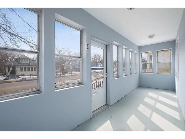 2723 Dupont Avenue N, Minneapolis, MN 55411