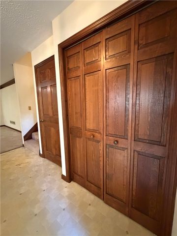2709 Pine Valley Court, Butler Twp, OH 45414