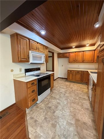 2709 Pine Valley Court, Butler Twp, OH 45414