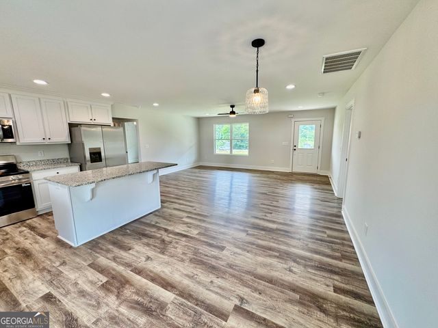 7269 Sandy Cross Road, Carnesville, GA 30521