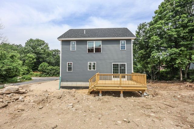 21 Saint Anthonys Road, Wakefield, NH 03872