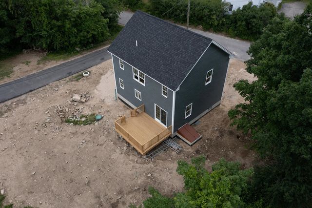 21 Saint Anthonys Road, Wakefield, NH 03872