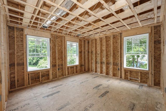 21 Saint Anthonys Road, Wakefield, NH 03872