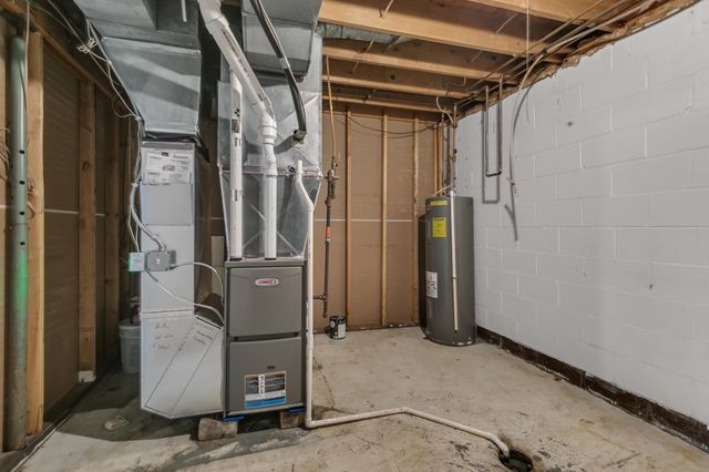 1825 Frontage Road N, Waite Park, MN 56387