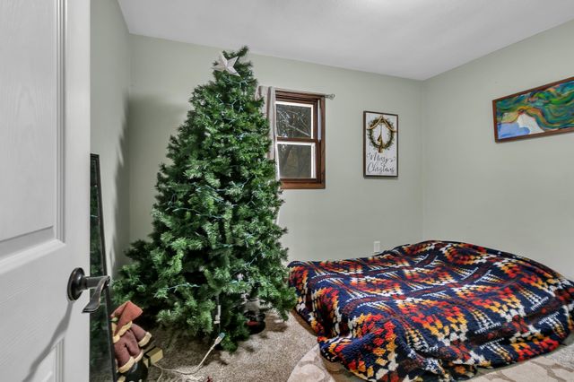 1825 Frontage Road N, Waite Park, MN 56387