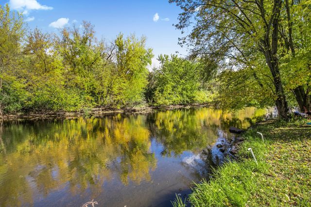 1825 Frontage Road N, Waite Park, MN 56387