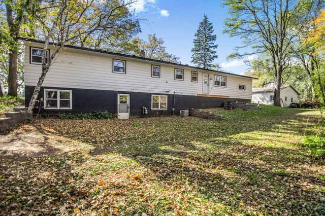 1825 Frontage Road N, Waite Park, MN 56387