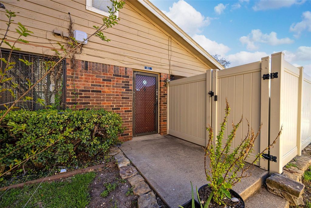 2240 Tarpley Road 81, Carrollton, TX 75006