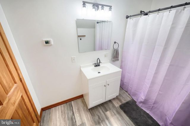 5185 GLEN ECHO RD, Glen Rock, PA 17327
